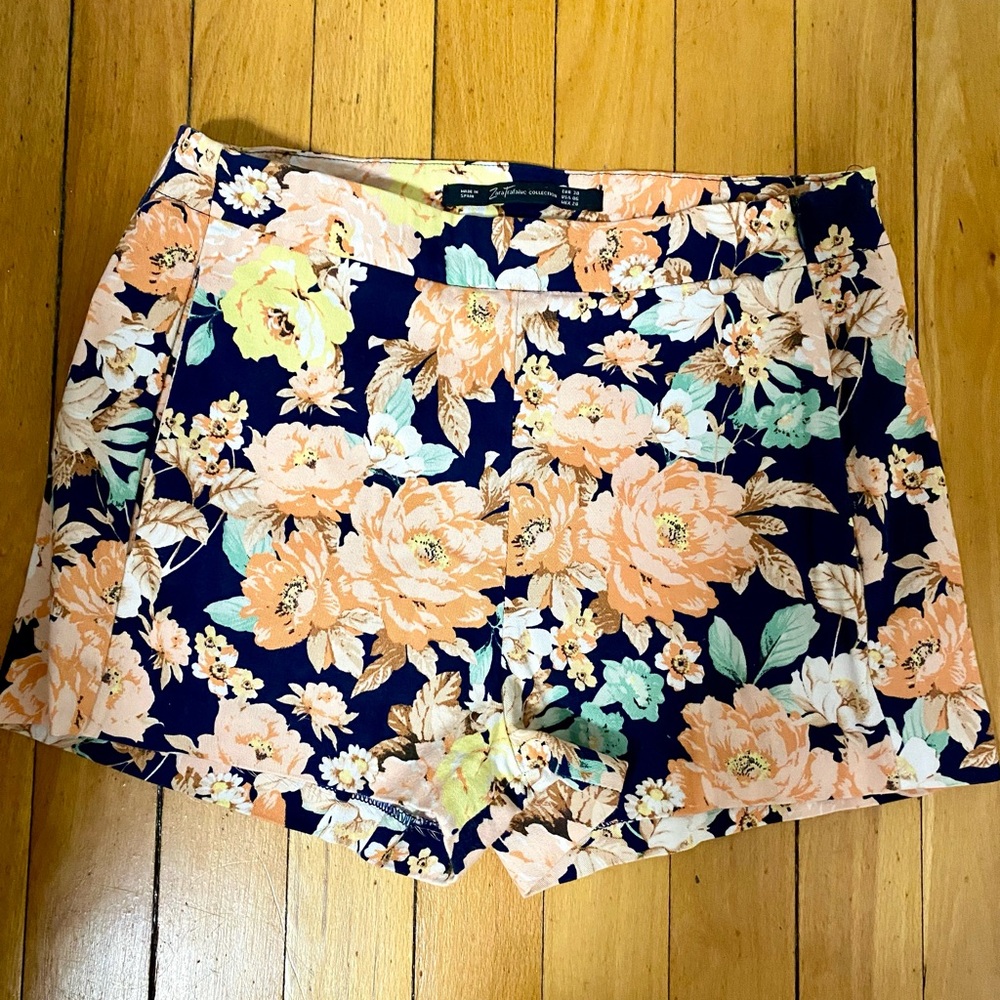 ZARA SHORTS